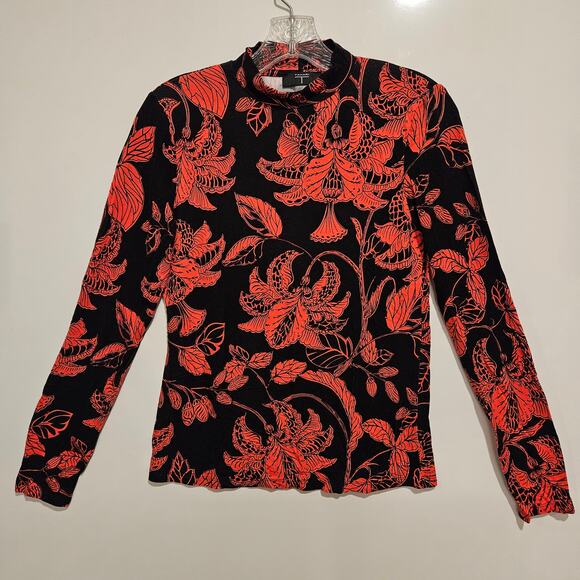 Tahari Tops - Tahari red black floral print mock turtleneck long sleeve top SP classic cozy